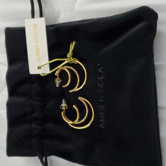 Amber Sceats Gold "Pia" Earrings - Picture 3 of 3